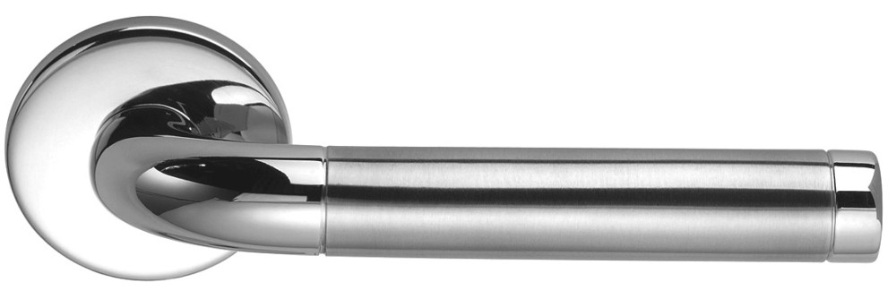 PAR MANILLA ADINA (ITALIA)